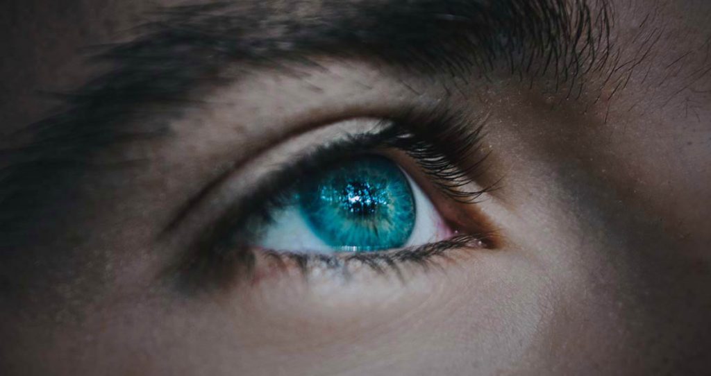 Blueeyelookingupwards CERA