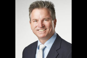 Head and shoulders photograph of Professor Robert Casson.